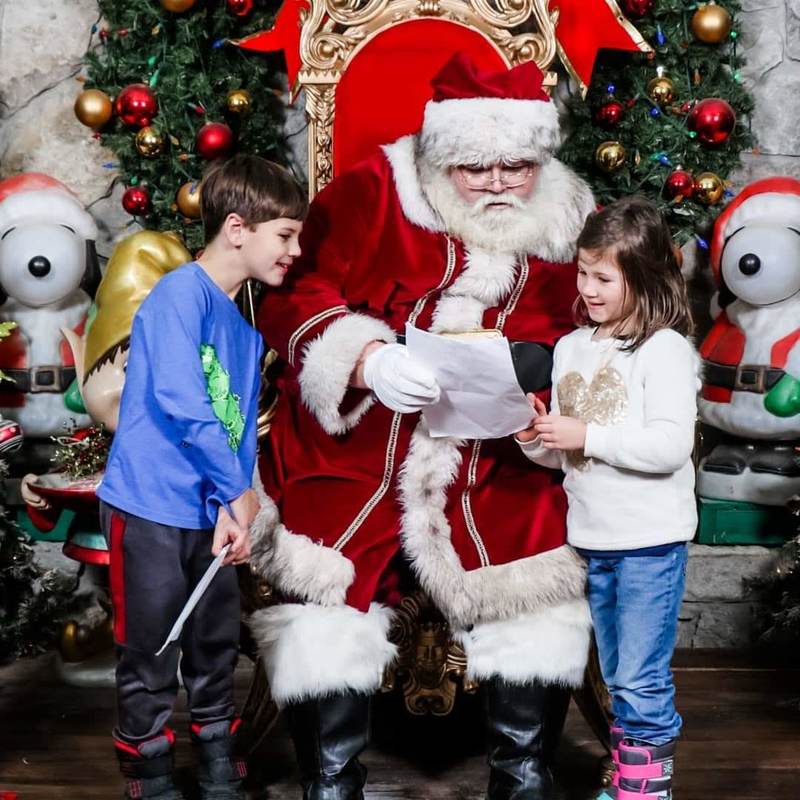 Pictures With Santa